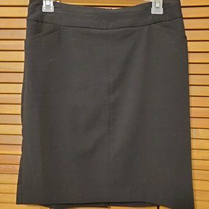 Perfect little black skirt